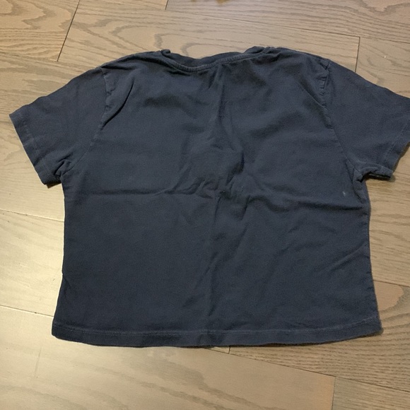 Brandy Melville Baby Tee - Picture 4 of 4